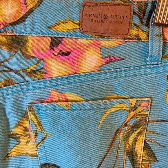 DENIM&SUPPLY FLORAL SUMMER SHORTS - Picture 4 of 5